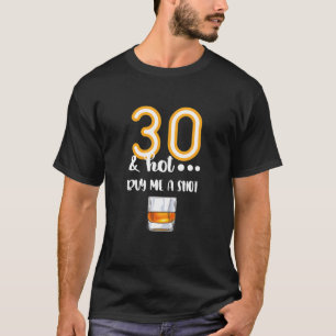 T-shirt 30 Et Chaud - Conception De Verre Tiré Boisson De
