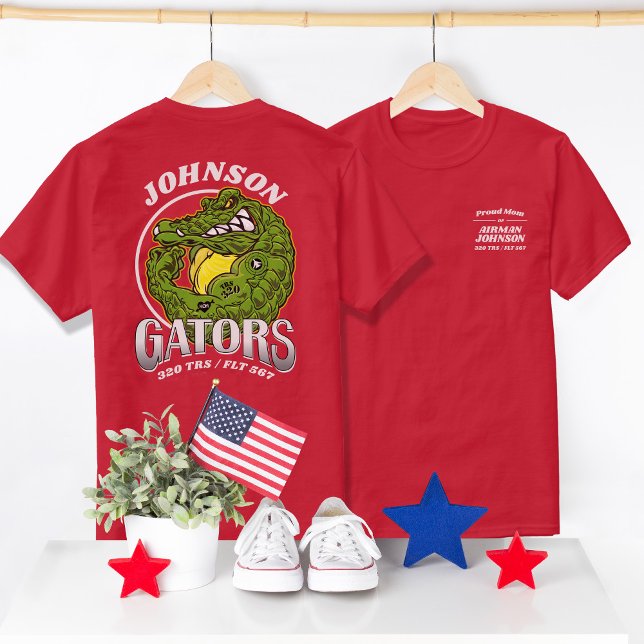 T-shirt 320 Gators Formation de base de la Force aérienne (Air Force Basic Military Training BMT Graduation TRS Mascot T-shirts, 320 Gators Shirt, Proud Mom)