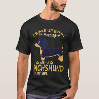 T-shirt 34 Je me réveille chaque matin avec un dachshund à