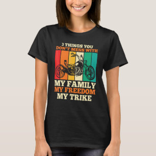 T-shirt 3 choses que vous ne dérangez pas Ma famille Ma li