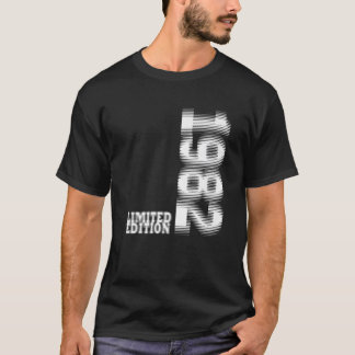 T-shirt 40Th Birthday Women Men 40 Years 1982 Trend Glitch