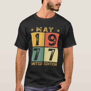 T-shirt 45e anniversaire Décorations mai 1977 45 ans