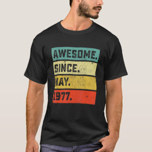 T-shirt 45e anniversaire stupéfiant depuis mai 1977 45 ans