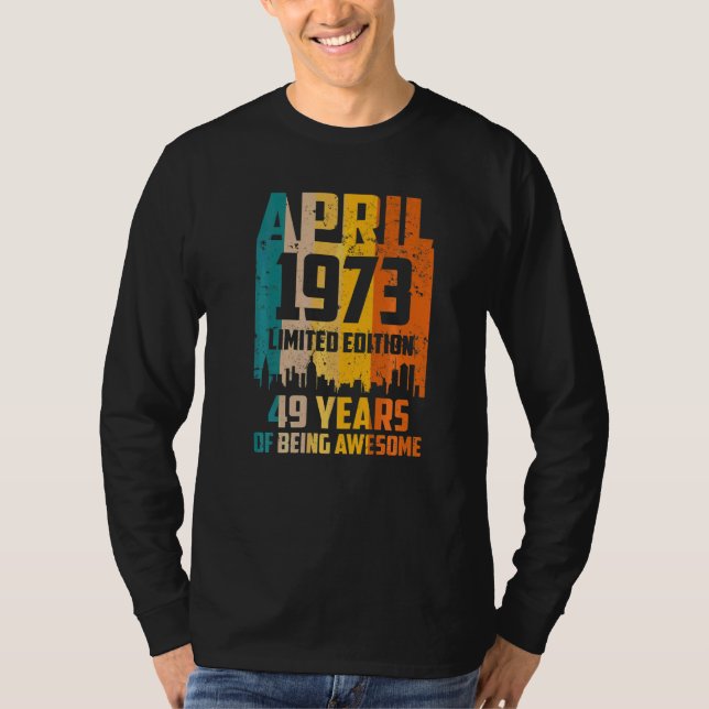 T-shirt 49e anniversaire 49 ans stupéfiant depuis avril 19 (Devant)