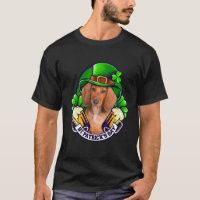 4 Leaf C Dachshund Holding Bière St Patrick Shirt