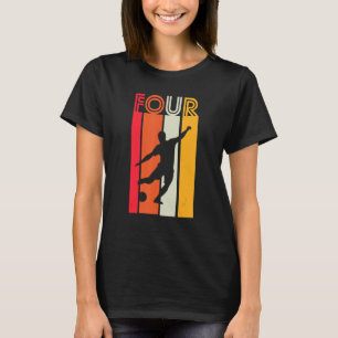 T-shirt 4e anniversaire Retro joueur de football 4 ans Gar