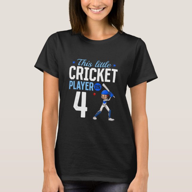 T-shirt 4th Birthday Cricket Player  (Devant)