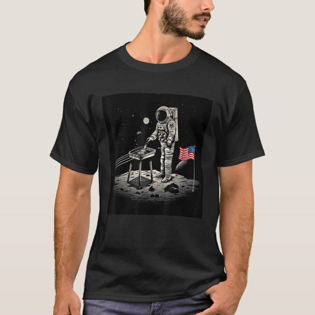 T-shirt 4th of July Astronaut American Flag Grilling on th (Devant)