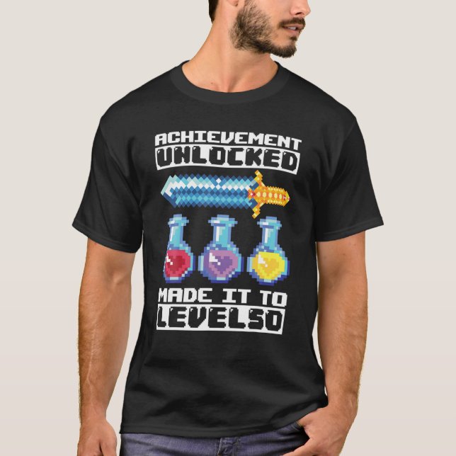 T-shirt 50e anniversaire Pixel Art Épée Succès Débloqué (Devant)