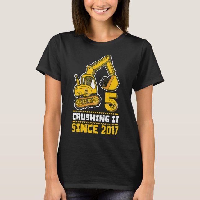 T-shirt 5 Le broyer depuis 2017 Construction de Camions 5e (Devant)