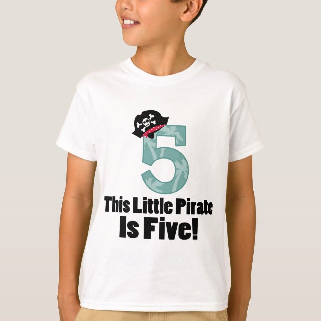 T-shirt 5ème pirate mignon d'anniversaire (Devant)