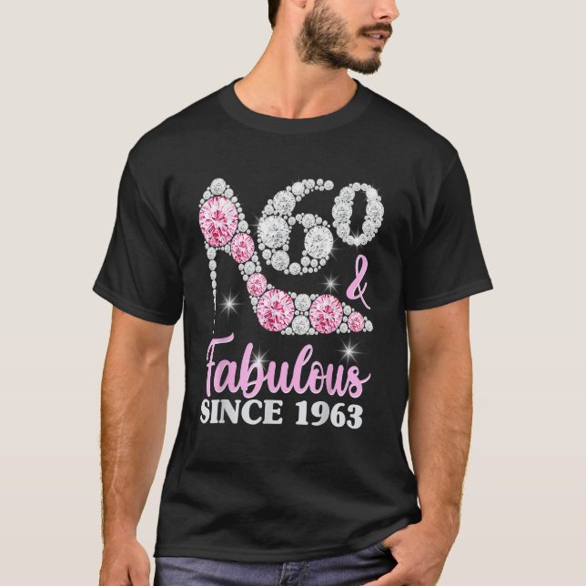 T-shirt 60e Chemises Anniversaires Pour Femmes, 60 Et Fabu (Devant)