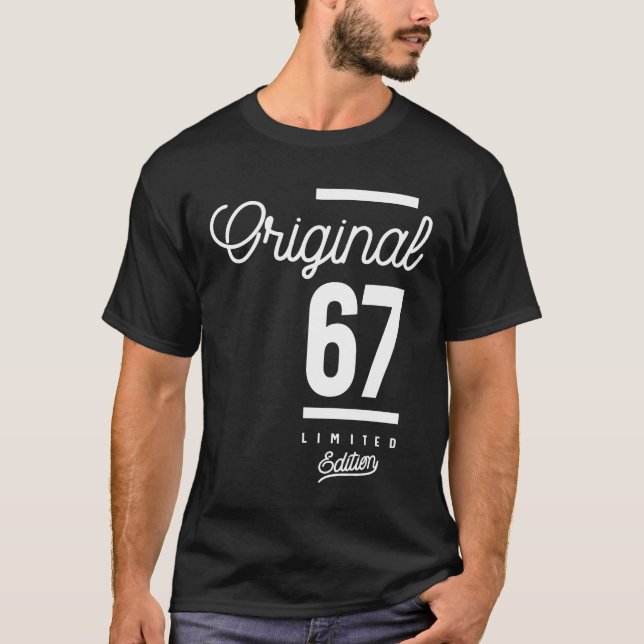 T-shirt 67 Ans - 67e Anniversaire Drôle Cadeau (Devant)