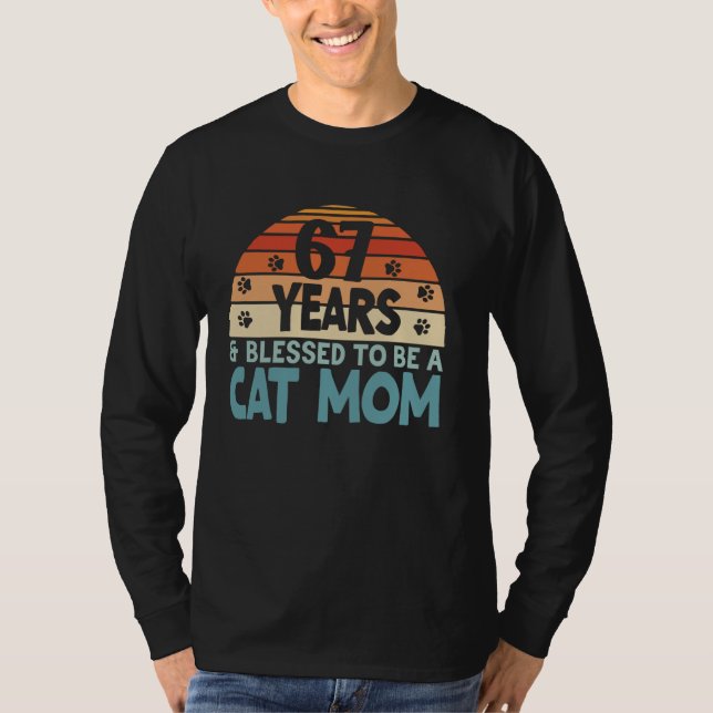 T-shirt 67 ans et béni d'être une maman chatte! 67 Ans (Devant)