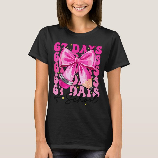 T-shirt 67 Jours D'école Coquette Bow Six Sept Mème Tasse (Devant)