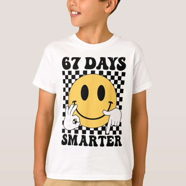 T-shirt 67 jours plus intelligent drôle six sept 6 7 Gen A (Devant)