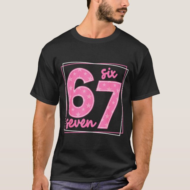 T-shirt 67 Meme d'anniversaire drôle numéro 67  (Devant)