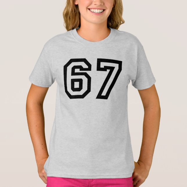 T-shirt 67 Minimalist Trend Design (Devant)