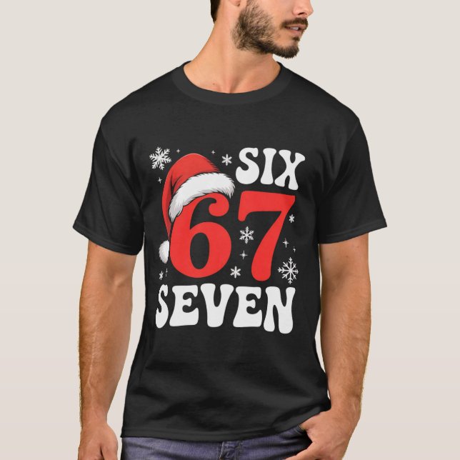 T-shirt 67 Santa Hat Christmas Six Seven Funny Sayings  (Devant)