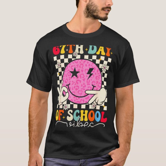 T-shirt 67th Day Of School Vibes Funny Six Seven 67 Meme S (Devant)