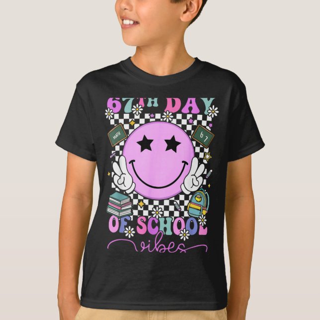T-shirt 67th Day Of School Vibes Shirt 67 Days Smarter Smi (Devant)
