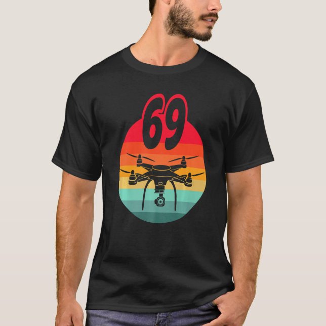 T-shirt 69e Anniversaire I Télécommande Rétro Drones Avec  (Devant)