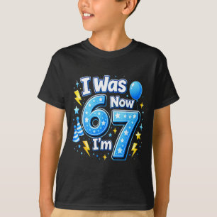 T-shirt 6 7 garçon d'anniversaire 7 ans avait 6 7 67 mème