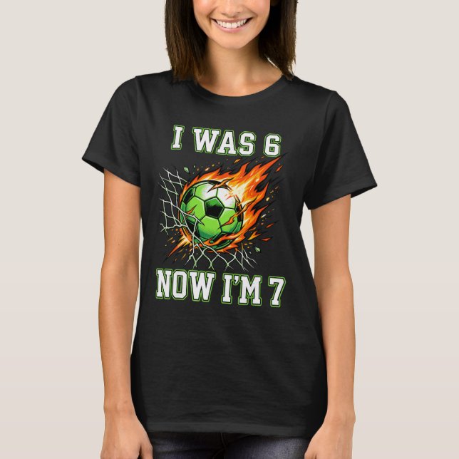 T-shirt 6 7 J'avais 6 ans Maintenant j'ai 7 ans Football A (Devant)