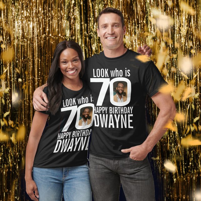 T-shirt 70e anniversaire noir blanc look dont 70 nom photo (Créateur téléchargé)