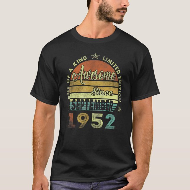 T-shirt 70e anniversaire stupéfiant depuis septembre 1952  (Devant)