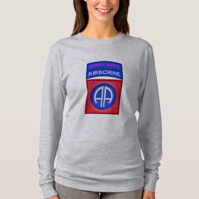 T-shirt 82e division aéroportée "Paratrooper Wife" (Devant)