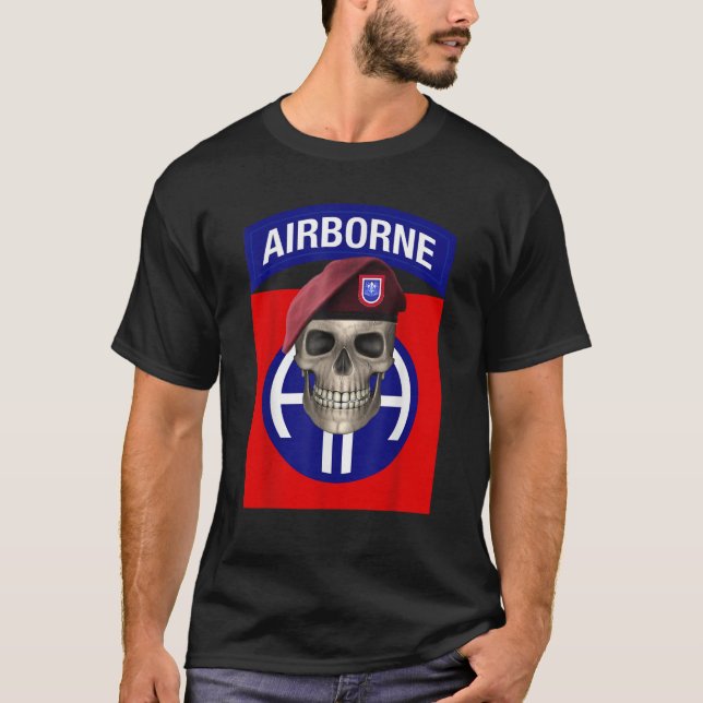 T-shirt 82e Ft Bragg NC Skull design T Shirt (Devant)