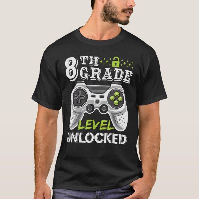 T-shirt 8e année Classe complète de 2024 Graduation (Devant)