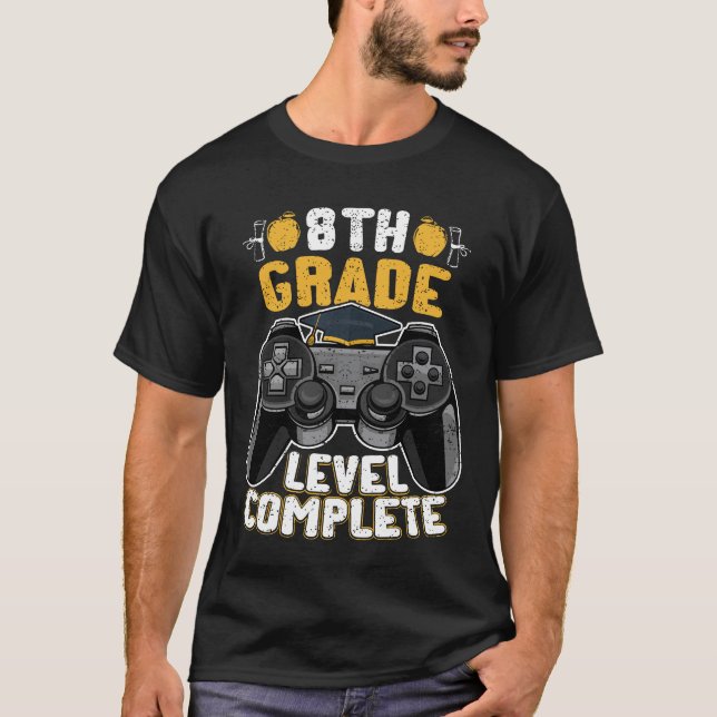 T-shirt 8th Grade Level Complete Gamer  (Devant)