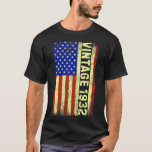 T-shirt 90 Year Old Toxits 1932 American Flag 90th<br><div class="desc">90 Year Old Toxits Vintage 1932 American Flag 90th Birthday</div>