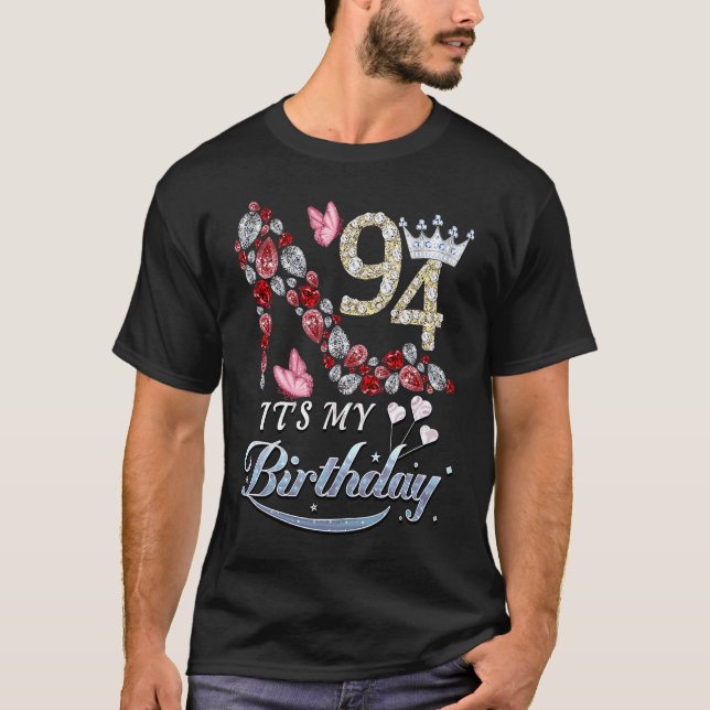 T-shirt 94 Ans C'est mon 94e anniversaire Chaussures Diamo (Devant)