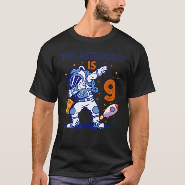T-shirt 9 ans Astronaut planète spatiale 9e anniversaire g (Devant)