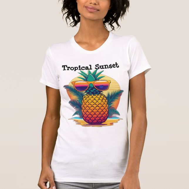 T-shirt à ananas à coucher de soleil tropical (Devant)