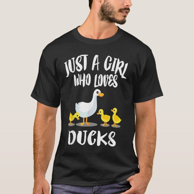 T-shirt A Girl Who Loves Ducks  Duck Owner (Devant)