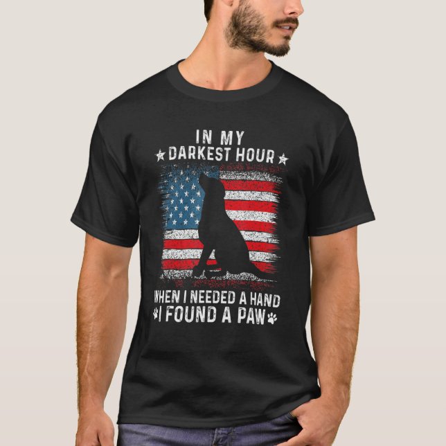T-shirt à l'heure la plus sombre où j'avais besoin d'une m (Devant)