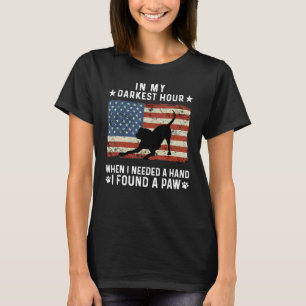 T-shirt à l'heure la plus sombre où j'avais besoin d'une m