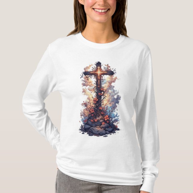 T-shirt à manches longues avec une croix chrétienn (Devant)