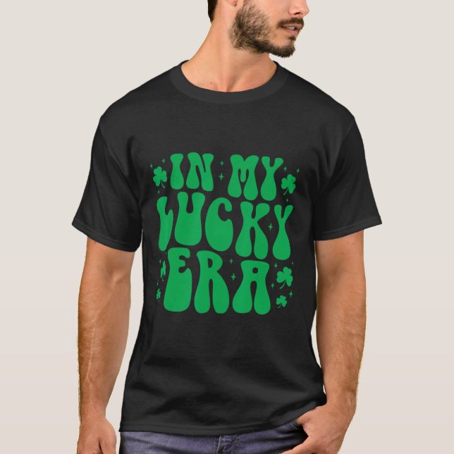 T-shirt À mon époque chanceuse Groovy St Patricks Day Trèf (Devant)