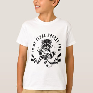 T-shirt À mon ère de hockey sauvage avec un mignon raton l