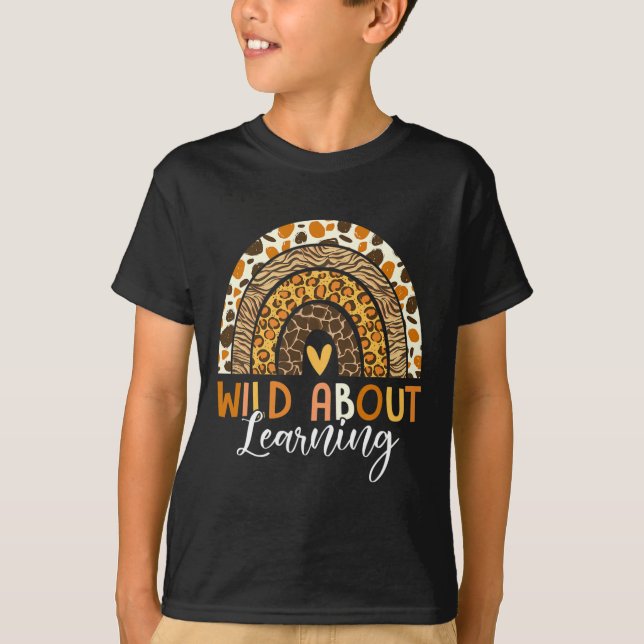 T-shirt À Propos Apprendre Professeur Retour À L'École Léo (Devant)