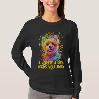 T-shirt A Yorkie a Day Keeps You Away Yorkshire Terrier