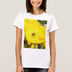 T-shirt Abeille baignée de jaune