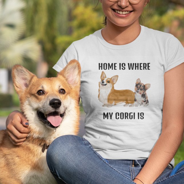 T-shirt Accueil où mon Corgi est chien (Créateur téléchargé)