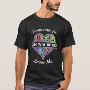 T-shirt Accueil Rainbow Pride Quelqu'Un À Virginia Beach L