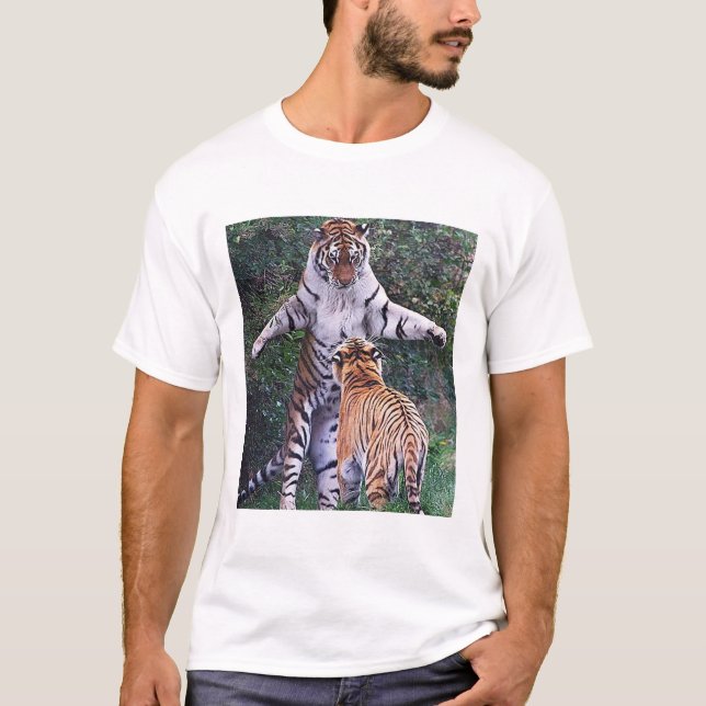T-shirt Achetez le cadeau parfait pour tigre ! (Devant)